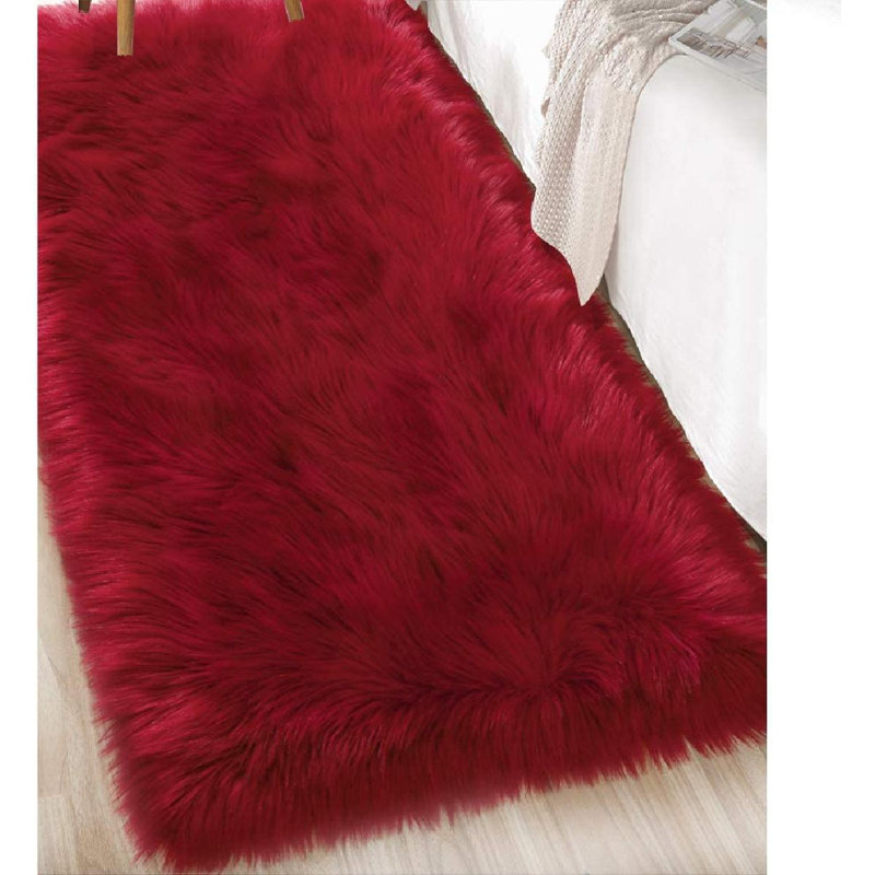 Mercer41 Dmitrius Machine Tufted Faux Fur Red Machine Washable Rug